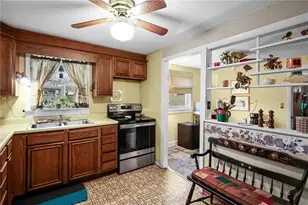 44 Capron Dr, Warwick, RI 02886 - Photo 9