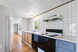 301 Bulgarmarsh Rd, Tiverton, RI 02878 - Photo 13