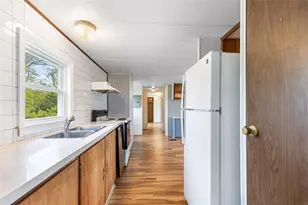 301 Bulgarmarsh Rd, Tiverton, RI 02878 - Photo 11