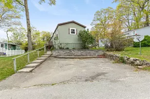 301 Bulgarmarsh Rd, Tiverton, RI 02878 - Photo 3