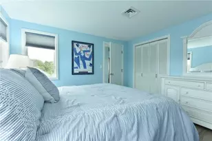 207 Bellevue Ct, Narragansett, RI 02882 - Photo 17