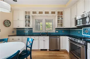 144 Marbury Ave, Pawtucket, RI 02860 - Photo 21