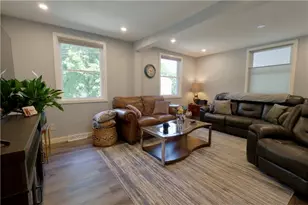 36 Munro Ave, Warren, RI 02885 - Photo 17