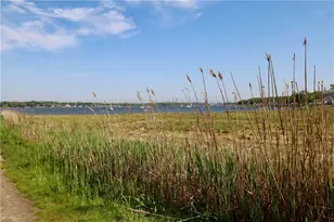 36 Munro Ave, Warren, RI 02885 - Photo 35