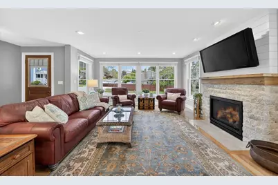 42 Windsor Street, Jamestown, RI 02835 - Photo 7
