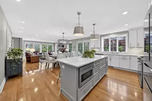 42 Windsor St, Jamestown, RI 02835 - Photo 15