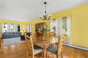 35 Great Rd, Barrington, RI 02806 - Photo 15