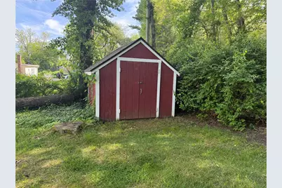 1676 Kingstown Road, South Kingstown, RI 02879 - Photo 27