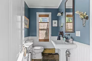 46 Hammond St, Newport, RI 02840 - Photo 21