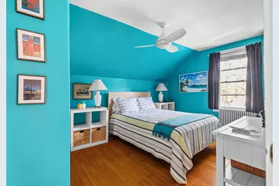 46 Hammond Street, Newport, RI 02840 - Photo 17