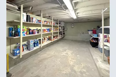 628 Robinson Street, Woonsocket, RI 02895 - Photo 37