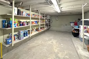 628 Robinson St, Woonsocket, RI 02895 - Photo 37