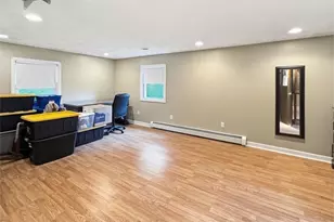 628 Robinson St, Woonsocket, RI 02895 - Photo 25