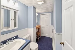 628 Robinson St, Woonsocket, RI 02895 - Photo 31