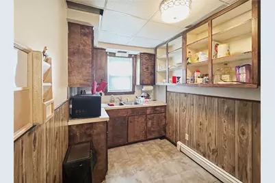 628 Robinson Street, Woonsocket, RI 02895 - Photo 11