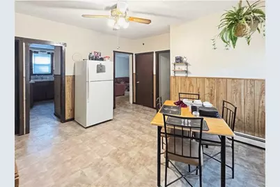628 Robinson Street, Woonsocket, RI 02895 - Photo 9