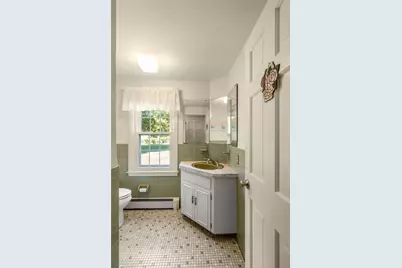 41 Kirby Avenue, Warwick, RI 02889 - Photo 19