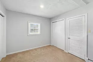 43 New Britain Dr, Warwick, RI 02889 - Photo 25