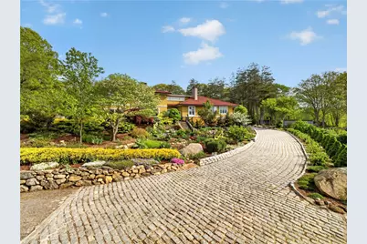 325 Post Road, Westerly, RI 02891 - Photo 9