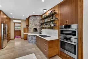 325 Post Rd, Westerly, RI 02891 - Photo 17