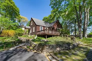 43 Cowesett Rd, Warwick, RI 02886 - Photo 1