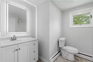 131 Woodland Ave, Cranston, RI 02920 - Photo 19