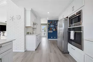 84 Dundas Ave, Warwick, RI 02888 - Photo 17