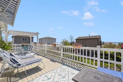84 Dundas Avenue, Warwick, RI 02888 - Photo 9