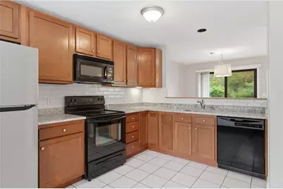 50 Abbott Run Valley Road #1604, Cumberland, RI 02864 - Photo 7