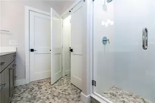 520 Greenbush Rd, Warwick, RI 02818 - Photo 35