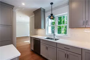 520 Greenbush Rd, Warwick, RI 02818 - Photo 17