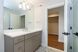 520 Greenbush Rd, Warwick, RI 02818 - Photo 37