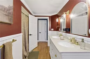 52 Viking Dr, Portsmouth, RI 02871 - Photo 23