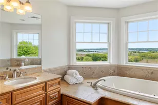 3333 Main Rd, Tiverton, RI 02878 - Photo 31