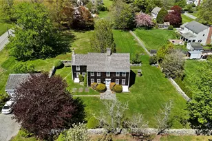 6 Baldwin Rd, Middletown, RI 02842 - Photo 3