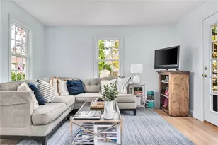 52 County Rd, Barrington, RI 02806 - Photo 13