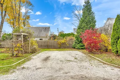 52 County Road #A, Barrington, RI 02806 - Photo 3