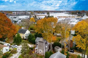 52 County Rd, Barrington, RI 02806 - Photo 27