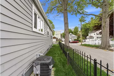 81 Rushmore Avenue, Providence, RI 02909 - Photo 5