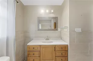 81 Rushmore Ave, Providence, RI 02909 - Photo 25