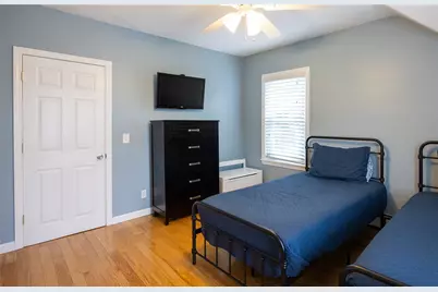 34 Shore Road, East Providence, RI 02915 - Photo 23