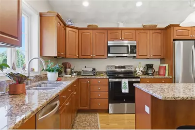 72 Country Meadow Lane, Glocester, RI 02814 - Photo 5