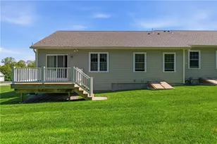 72 Country Meadow Ln, Glocester, RI 02814 - Photo 29