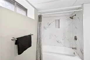 859 Church Ave, Warwick, RI 02889 - Photo 19
