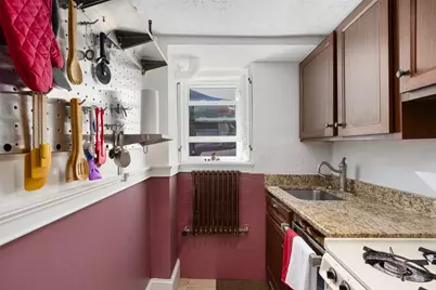 23 South Angell Street #2, Providence, RI 02906 - Photo 5