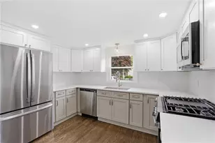 50 Prentice Ave, Pawtucket, RI 02860 - Photo 5