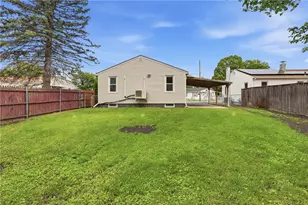 50 Prentice Ave, Pawtucket, RI 02860 - Photo 19