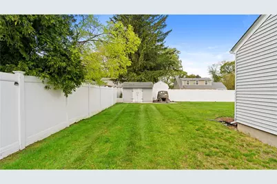 339 George Arden Avenue, Warwick, RI 02886 - Photo 33