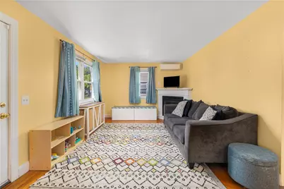 106 Martin Street, Pawtucket, RI 02861 - Photo 5