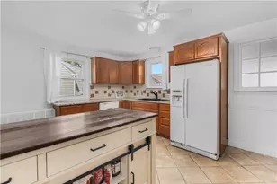 106 Martin St, Pawtucket, RI 02861 - Photo 13